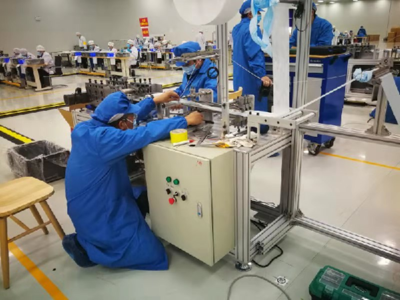 從“造車”到“造口罩” 五菱950口罩機(jī)設(shè)備制造組如何煉成“全國工人先鋒號”？
