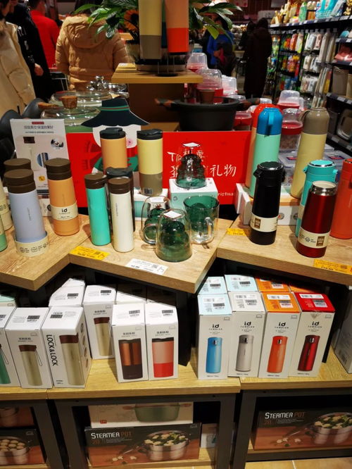 實(shí)體店就要表現(xiàn)出絕對(duì)的美感 廚具衛(wèi)具及日用雜品零售的煥新之道